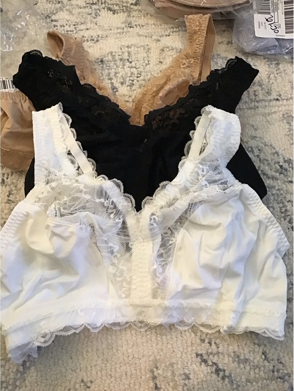 Breezies bras, xl, set of 3, soft support lace, wirefree, new, unlined